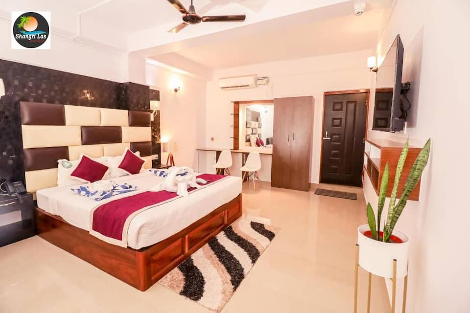 Deluxe Family Room